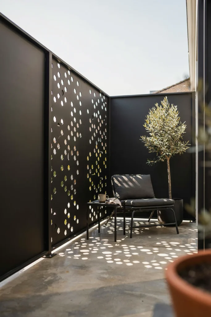 Black Metal Perforated Screen